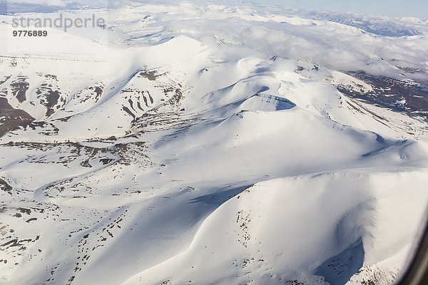 Oslo Hauptstadt Europa Berg fliegen fliegt fliegend Flug Flüge Eis Feld Norwegen Gletscher Ansicht Spitzbergen Luftbild Fernsehantenne Longyearbyen Skandinavien Svalbard Westküste