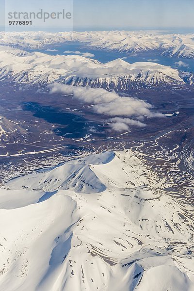 Oslo Hauptstadt Europa Berg fliegen fliegt fliegend Flug Flüge Eis Feld Norwegen Gletscher Ansicht Spitzbergen Luftbild Fernsehantenne Longyearbyen Skandinavien Svalbard Westküste