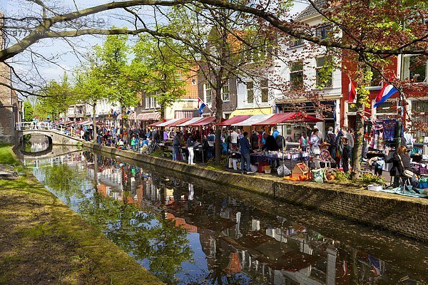 Europa Tag vorwärts Niederlande Delft Floh Markt