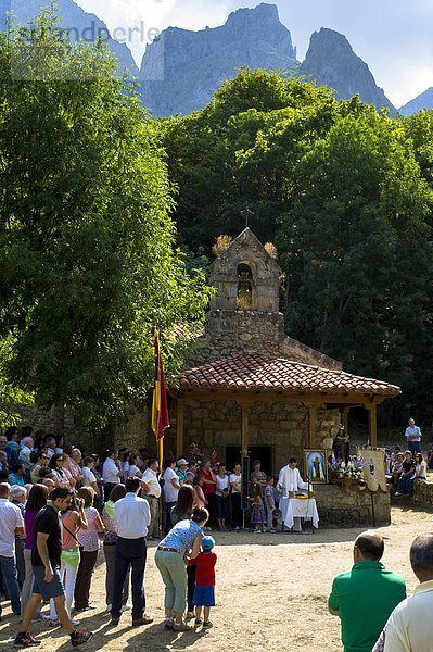 Europa Festival Regenwald Sonnenkorona Korona Picos de Europa Spanien