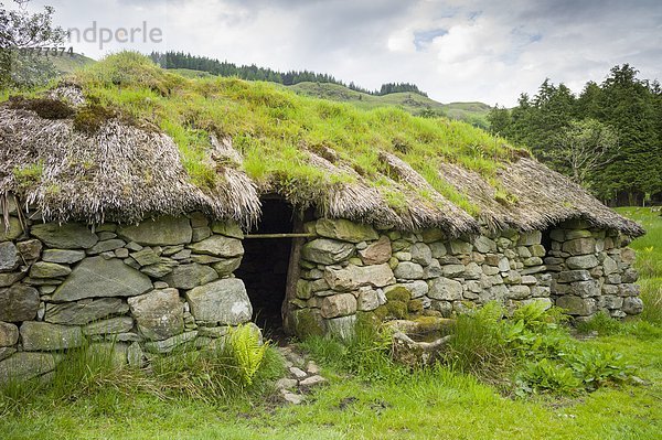 nahe Europa Stein Wohnhaus Großbritannien Landwirtschaft Museum Dorf Highlands Beschluss Reetdach Folklore Schmelzofen Inveraray alt Schottland