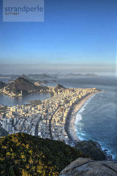 Strand Brotlaib Zucker Ansicht Brasilien Ipanema Rio de Janeiro Südamerika Dämmerung