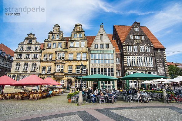 Europa Gebäude Quadrat Quadrate quadratisch quadratisches quadratischer Bremen Deutschland Markt alt