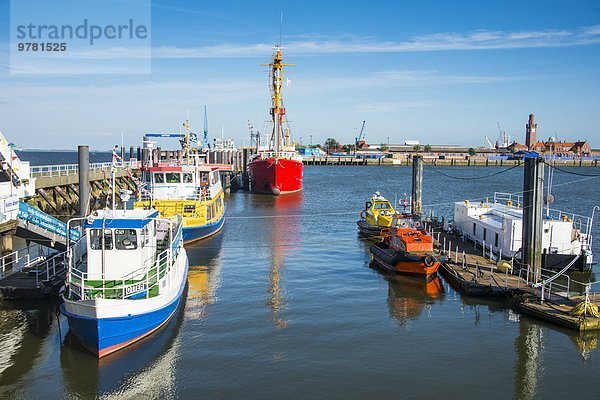 Hafen Europa Boot angeln Cuxhaven Deutschland Niedersachsen