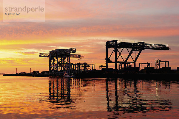 Fischereihafen Fischerhafen Farbaufnahme Farbe Himmel über Dock Boston