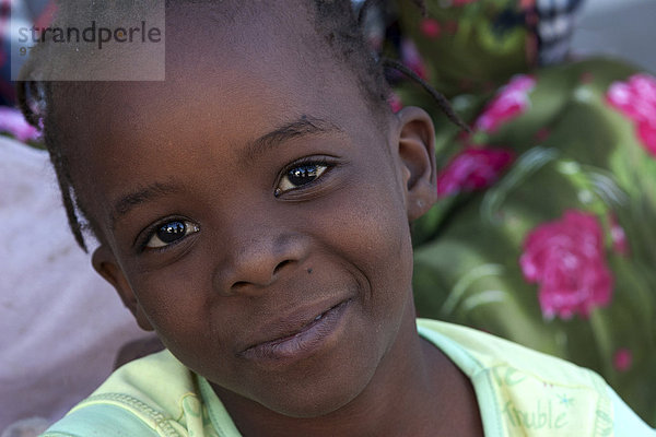 Einheimisches Mädchen  Portrait  Outjo  Namibia  Afrika