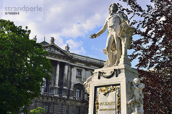 Denkmal von Wolfgang Amadeus Mozart im Burggarten  Innere Stadt  Wien  Österreich  Europa