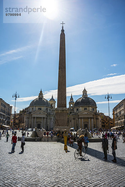 Klassizistische Piazza del Popolo  Santa Maria in Monte Santo  Kirchen Santa Maria del Miracoli  Obelisco Flaminio  Ägyptischer Obelisk  Latium  Rom  Italien  Europa