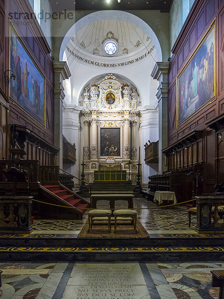 Innenraum der Kathedrale Santa Maria delle Colonne  La Vergine del Piliere  UNESCO Weltkulturerbe  Syrakus  Ortygia  Sizilien  Italien  Europa