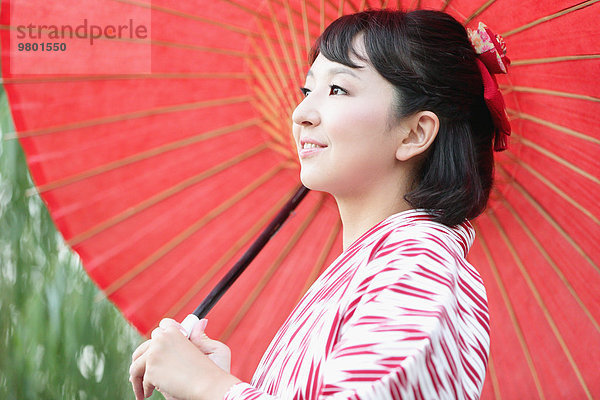 jung Mädchen japanisch Kimono