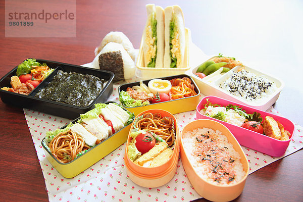 Lifestyle japanisch Mittagessen