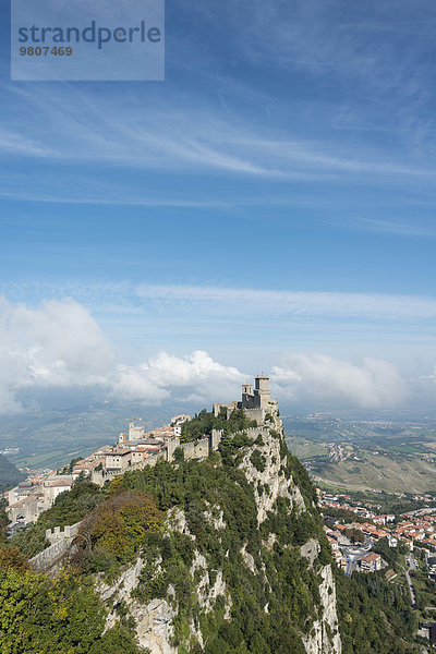 Torre Guaita oder Rocca Guaita  alter Wachturm  Monte Titano  San Marino  Europa