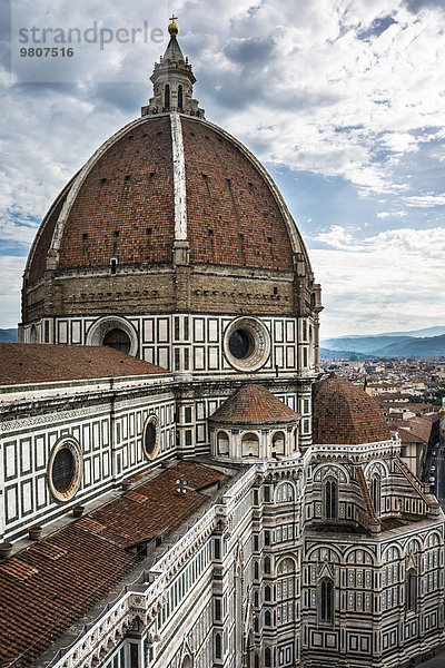 Kathedrale  Dom  Duomo Santa Maria del Fiore mit der Kuppel von Brunelleschi  UNESCO-Weltkulturerbe  Florenz  Toskana  Italien  Europa
