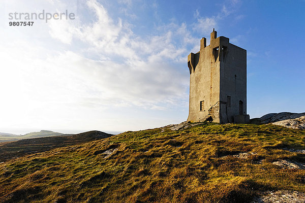 Ehemaliger Wachturm aus dem Zweiten Weltkrieg  Malin Head  Inishowen Halbinsel  County Donegal  Irland  Europa