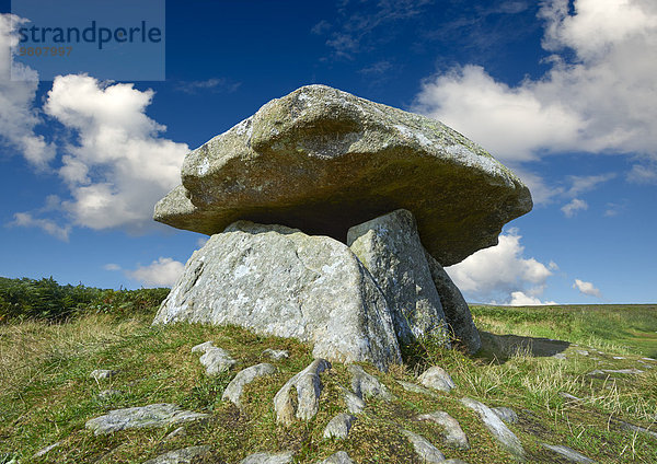 Chûn Quoit  Hünengrab  Dolmen aus der Jungsteinzeit  ca. 2400 vor Christus  bei Morvah  Chun Nature Reserve  Halbinsel Penwith  Cornwall  England  Großbritannien  Europa