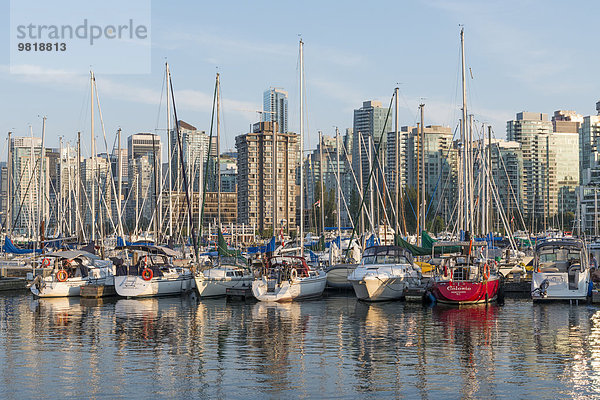 Kanada  British Columbia  Vancouver  Skyline vom Stanley Park aus gesehen