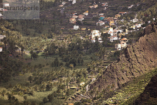 Spanien  Kanarische Inseln  La Gomera  Valle Gran Rey  Blick auf Bergdorf