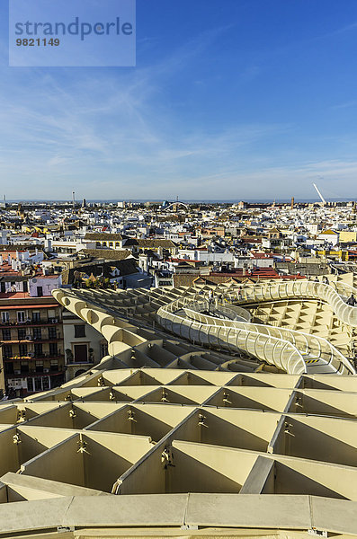 Spanien  Andalusien  Sevilla  Stadtbild mit Metropol Parasol