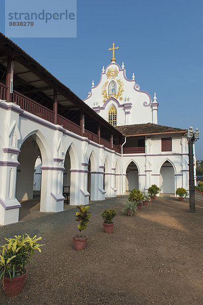 Katholische Kirche Kalloorkadu St. Mary's Forane  eine der ältesten Kirchen Indiens  Champakulam  Alappuzha  Kerala  Indien  Asien