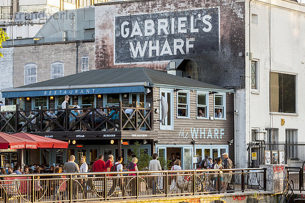 Gabriel's Wharf  Restaurant  Pub an der Themse  Stadtteil Southwark  South Bank  London  England  Großbritannien  Europa
