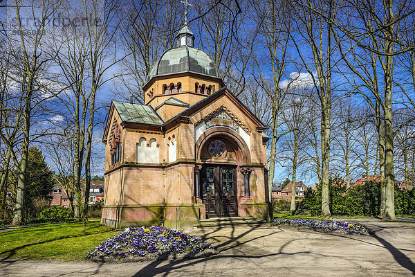 Bergner-Mausoleum  Grabkapelle für den Gründer der Bergedorfer Eisenwerke  Wilhelm Bergner  alter Friedhof  Lohbrügge  Hamburg  Deutschland  Europa