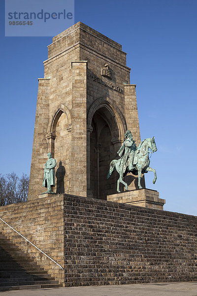 Kaiser-Wilhelm-Denkmal  Hohensyburg  Dortmund  Ruhrgebiet  Nordrhein-Westfalen  Deutschland  Europa