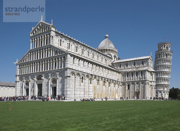 Der Dom und der Schiefe Turm von Pisa  Pisa  Toskana