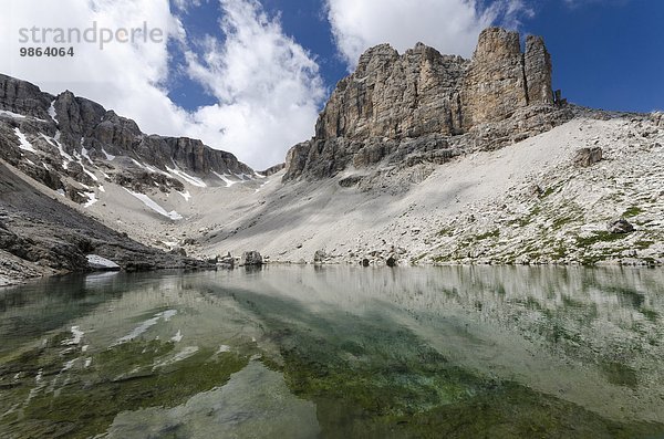 Sellamassiv Sella Berg See Dolomiten Lech Italien