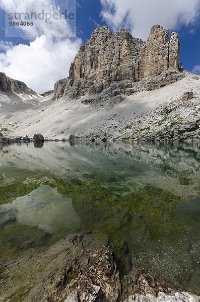 Sellamassiv Sella Berg See Dolomiten Lech Italien