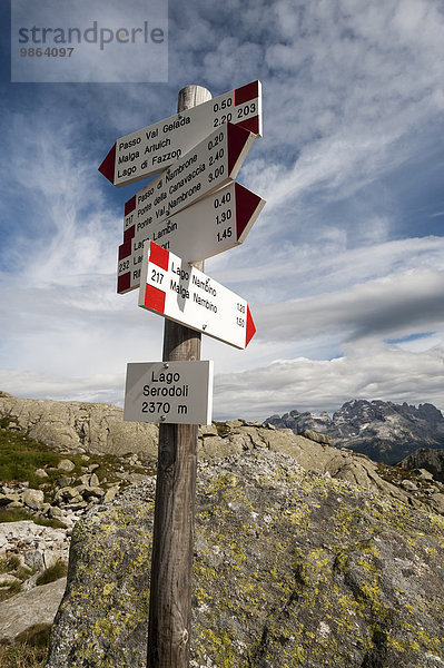 Landschaft folgen Zeichen See 5 Alpen vorwärts Mittelpunkt Italien