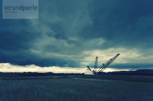 Silhouette Himmel groß großes großer große großen Bohrmaschine Bohrer 3 Metall