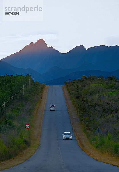 Südliches Afrika Südafrika begrenzen Zeichen Landschaftlich schön landschaftlich reizvoll Garten Richtung Knysna Signal Geschwindigkeit