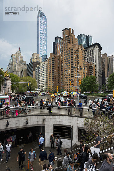 Stufe New York City Amerika Stadtplatz Verbindung Fußgänger
