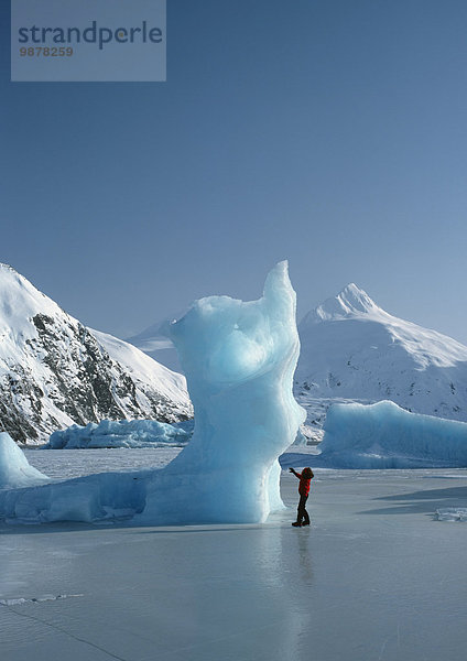 Eisberg Winter See gefroren