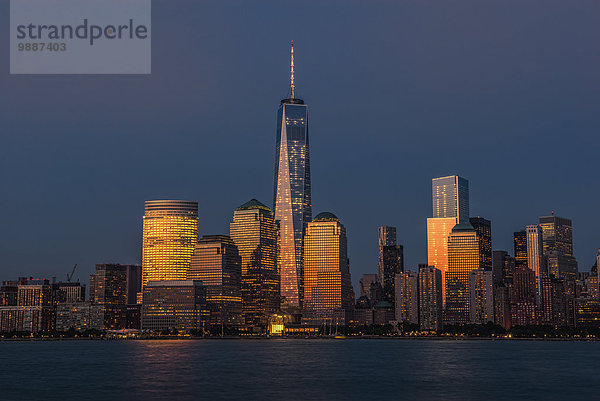 New York City sehen Amerika Sonnenuntergang Großstadt Verbindung neu New Jersey World Trade Center