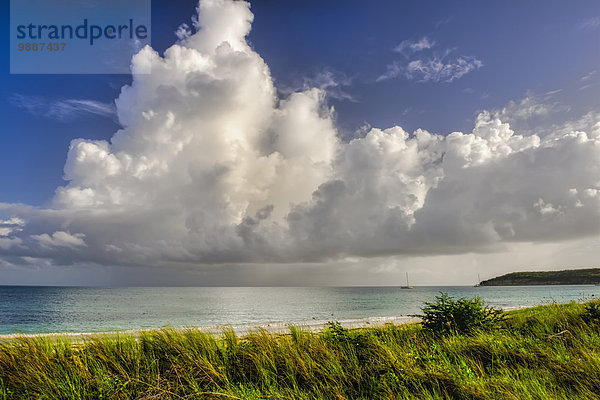 Wolke Morgen über Westindische Inseln Bucht