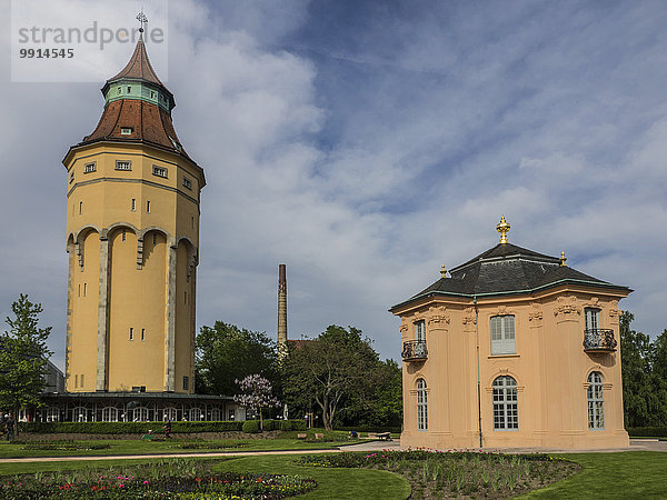 Wasserturm und Pagodenburg  Rastatt  Baden-Württemberg  Deutschland  Europa