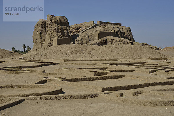 Deffufa  19 Meter hoher Backsteinbau  antike Stadt Kerma  Bundesstaat asch-Schamaliyya  Nubien  Niltal  Sudan  Afrika