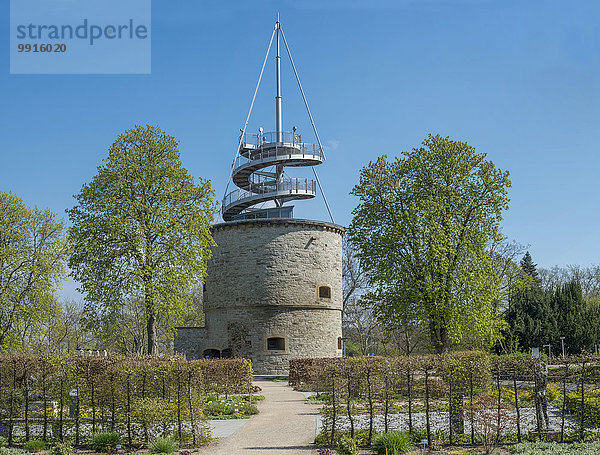 Aussichtsturm im egapark  1530 als Geschützturm der Zitadelle Cariaksburg  Aufbau von 1999  BUGA 2021  Erfurt  Thüringen  Deutschland  Europa