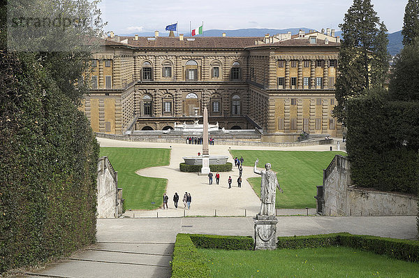 Giardino di Boboli mit dem Palazzo Pitti  Florenz  Toskana  Italien  Europa