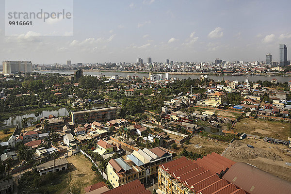 Skyline mit Canadia Bank- und Vatannac Capital Tower  Tonle Sap Fluss  Phnom Penh  Kambodscha  Asien
