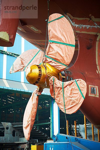 Detail des Schiffes in der Werft  GoSeong-gun  Südkorea