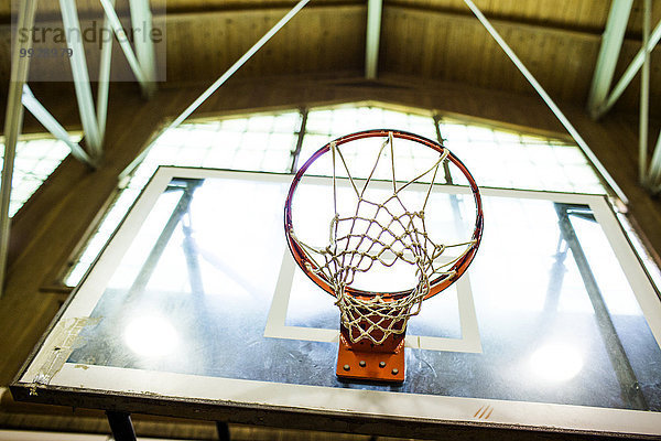 niedrig Basketball Ansicht Flachwinkelansicht einlochen Winkel