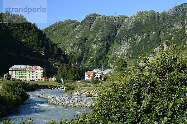 Europa Gebäude Fluss Dorf Alpen verwesen Rhone Schweiz