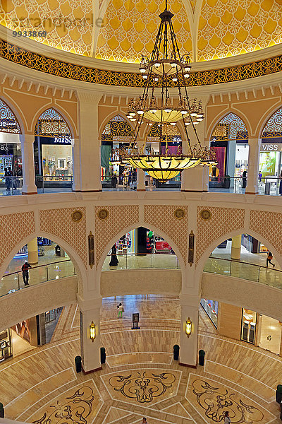Einkaufszentrum Detail Details Ausschnitt Ausschnitte Sehenswürdigkeit Kerzenhalter Kerzenständer bauen Vereinigte Arabische Emirate VAE Mensch Menschen Tradition Gebäude Architektur innerhalb Laden Asien Dubai Tourismus