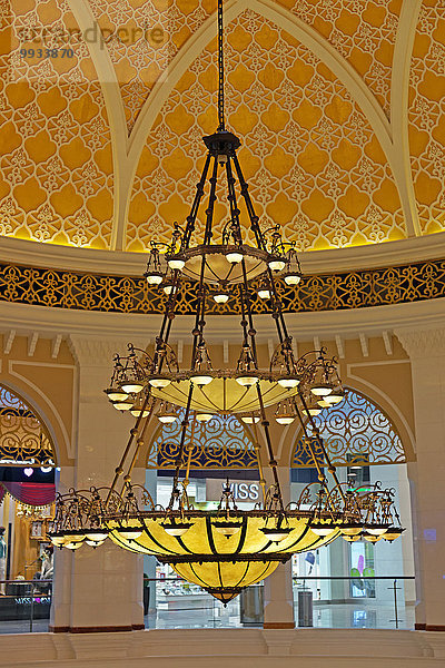 Einkaufszentrum Detail Details Ausschnitt Ausschnitte Muster Sehenswürdigkeit Kerzenhalter Kerzenständer bauen Vereinigte Arabische Emirate VAE Tradition Gebäude Architektur innerhalb Laden Asien Dubai Tourismus