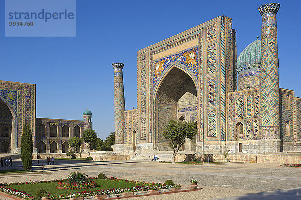 Außenaufnahme Sehenswürdigkeit bauen Tag Gebäude Architektur Religion Islam Asien Zentralasien Koranschule Samarkand Seidenstraße Usbekistan