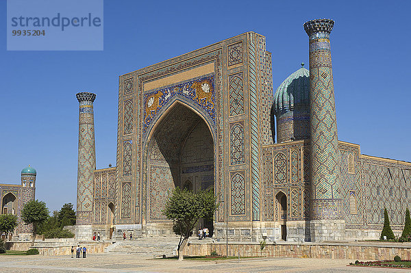 Außenaufnahme Sehenswürdigkeit bauen Tag Gebäude Architektur Religion Islam Asien Zentralasien Koranschule Samarkand Seidenstraße Usbekistan