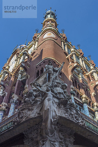 Europa Skulptur Sommer niemand Reise Großstadt Balkon Architektur Tourismus Barcelona Spanien