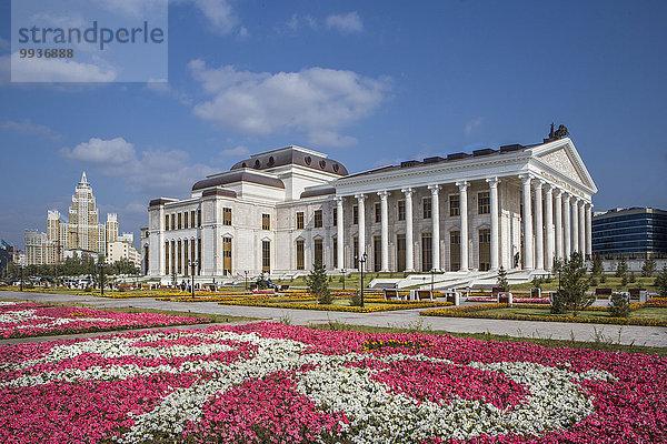 Blume Sommer niemand Reise Großstadt Architektur Tourismus Klassisches Konzert Klassik Ballett Zentralasien Kasachstan neu